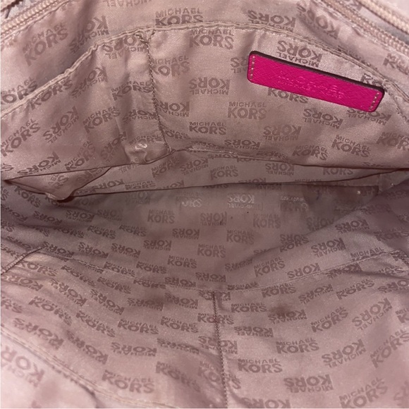 Hot pink KORS shoulder bag - Picture 4 of 7